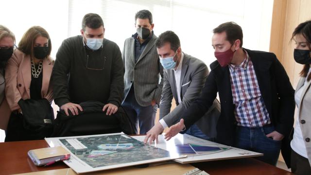 Luis Tudanca con el alcalde de Benavente, Luciano Huerga