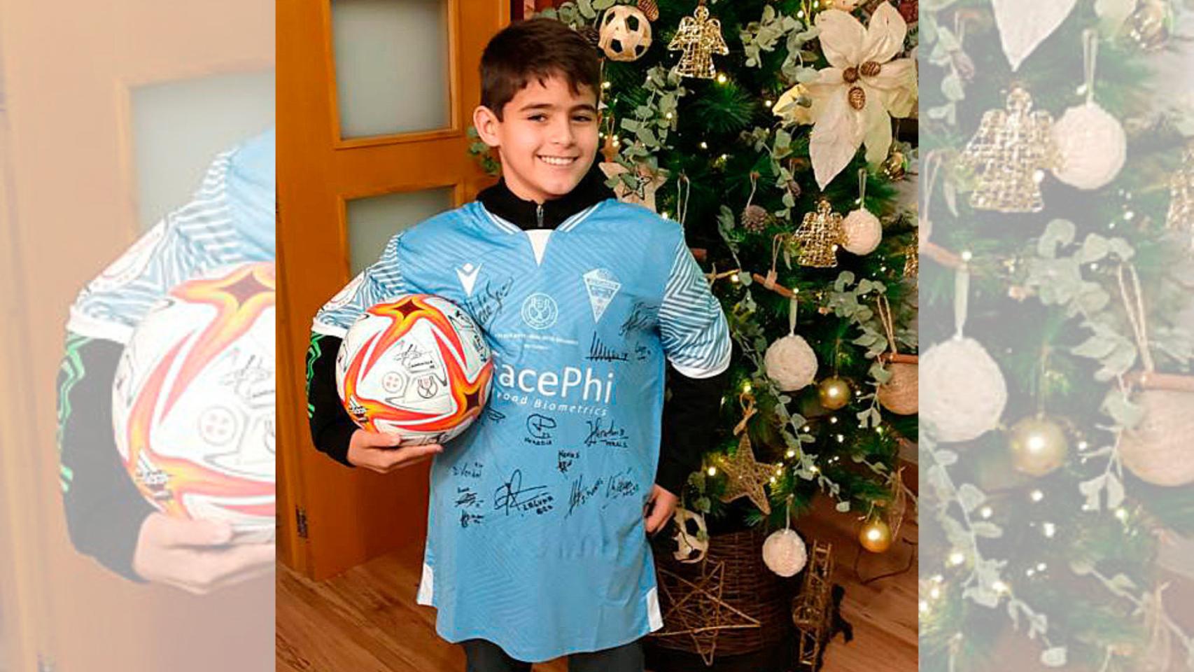 Nicolás Lucena, de 10 años, simpatizante del CFI Alicante.