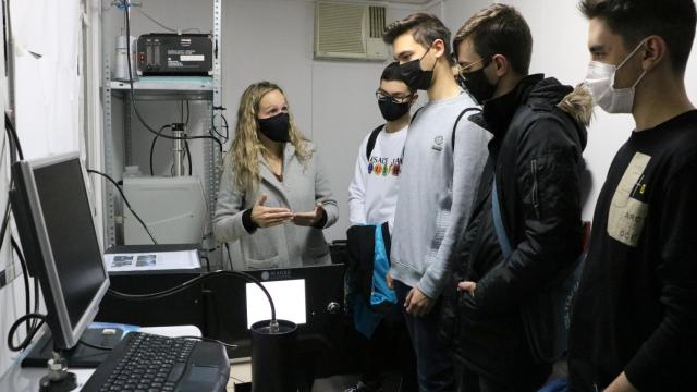 Visita de alumnos a la ULE durante la  Semana de la Ciencia