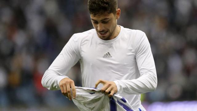 Fede Valverde se quita la camiseta tras marcar al FC Barcelona en la Supercopa