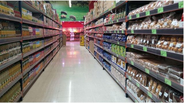 La cadena valenciana de supermercados Family Cash aterriza en Galicia con un centro en Lugo