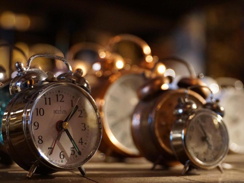 Relojes despertadores.