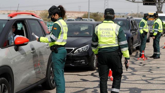 Agentes de la Guardia Civil de Tráfico