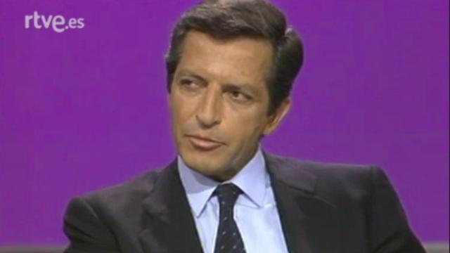 Adolfo Suárez durante la entrevista que se ha hecho viral.