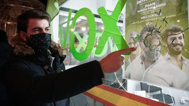 García-Gallardo muestra el resultado a los ataques de la sede de VOX en Valladolid