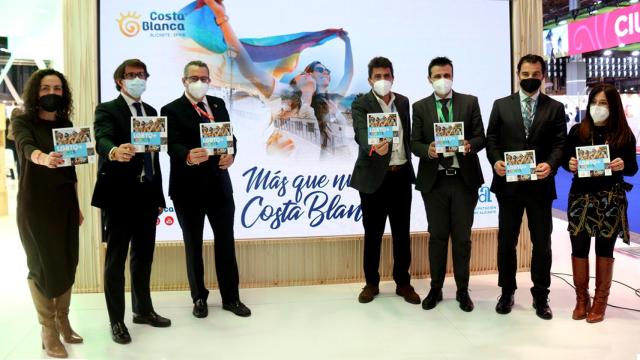 La oferta LGTBI y el trabajo en la eficiencia de recursos protagonizan la jornada de Benidorm en Fitur.