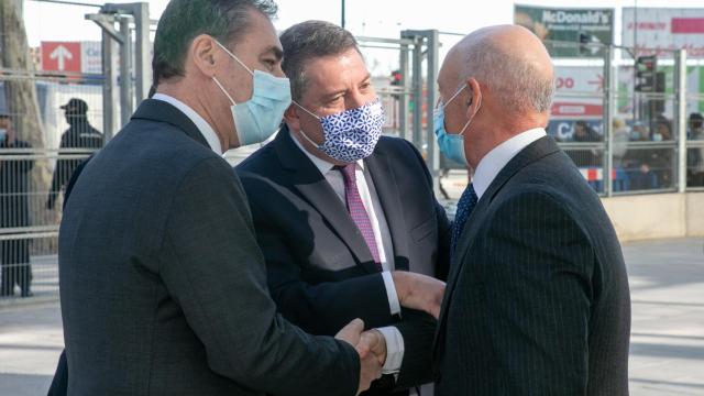 Emiliano García-Page, en el centro, este viernes en Albacete. Foto: JCCM.