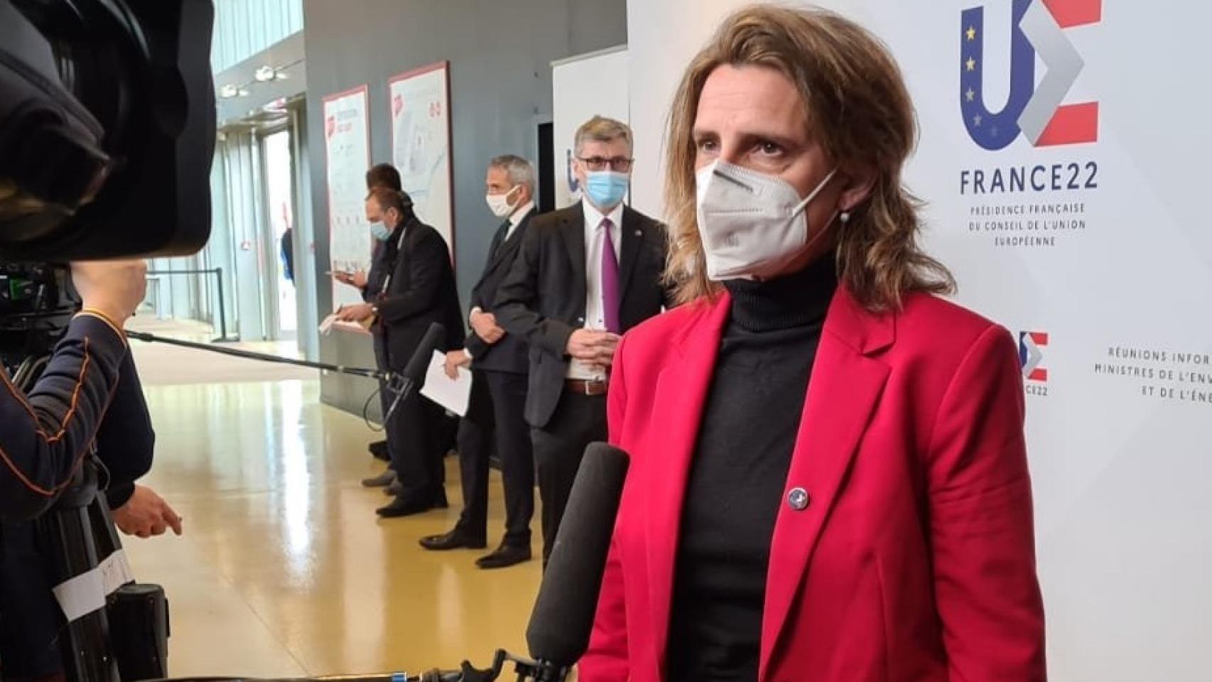 Ribera avisa: Sin soluciones de la UE al alza de los precios de la energía seguirán las tensiones