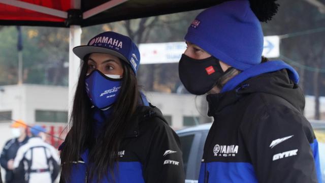 Los padrinos de Motauros, Sara García y Javier Vega, llegan a Tordesillas para disfrutar de una jornada muy motera