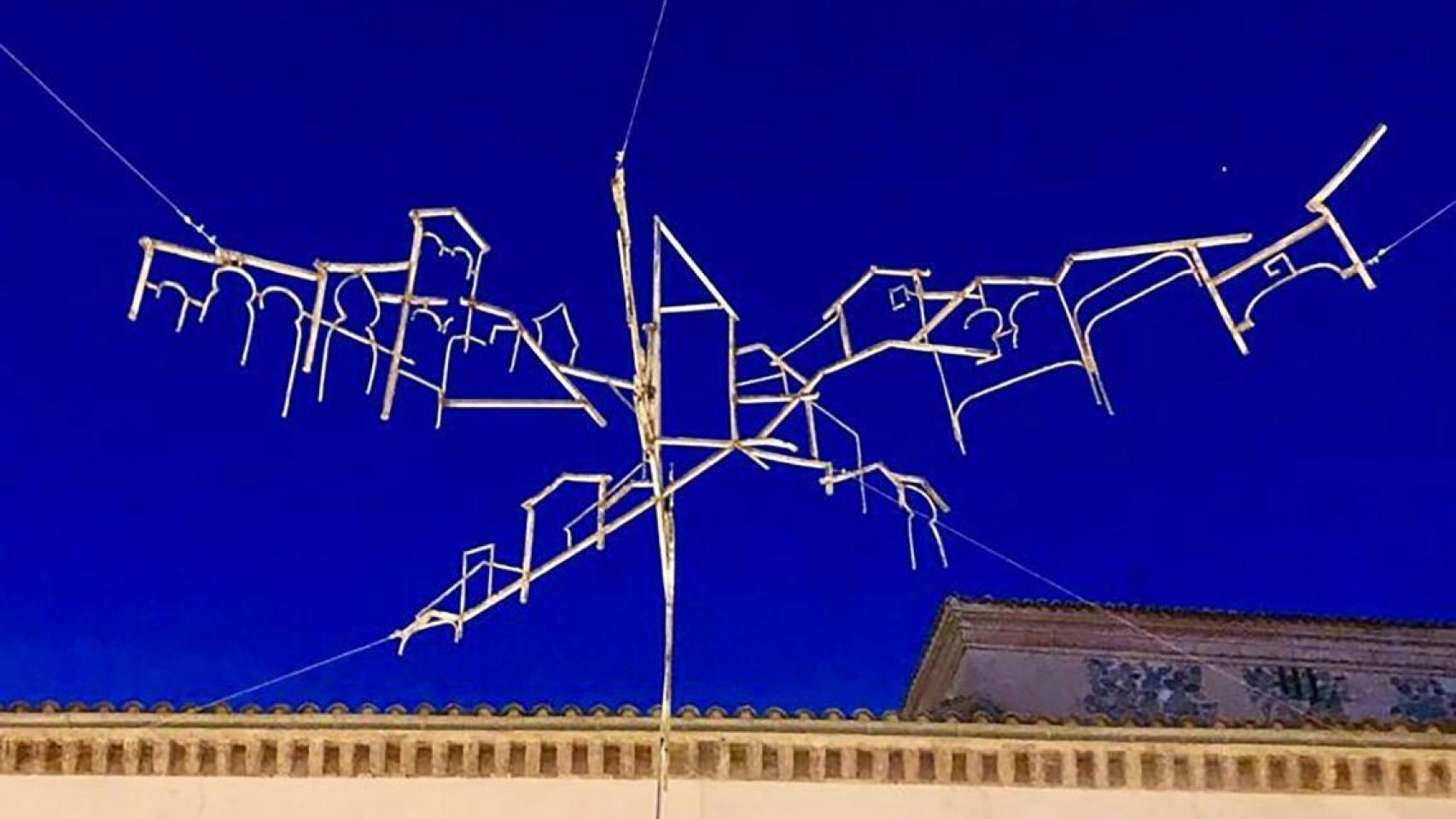 La escultura 'Tres Culturas' de Juan Garaizabal está valorada en 140.000 euros.