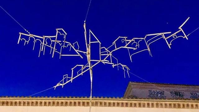 La escultura 'Tres Culturas' de Juan Garaizabal está valorada en 140.000 euros.