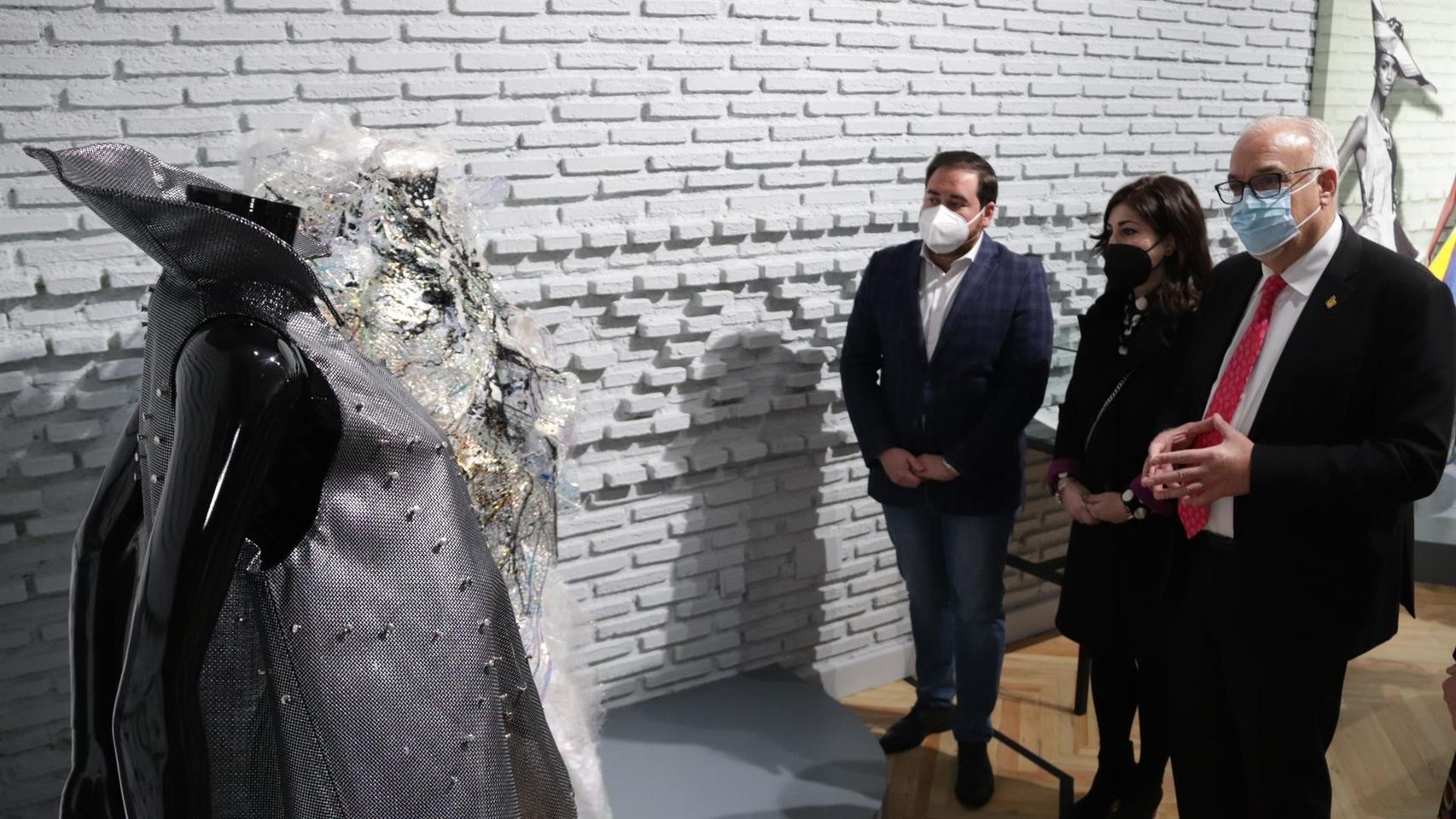 Imágenes del día en Castilla-La Mancha: el vestido de Cristina Pedroche ya está en Manzanares