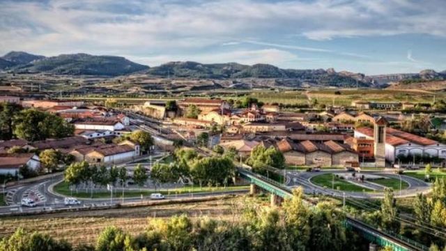 El barrio de la Estación, en Haro, es la zona con más concentración de bodegas centenarias del mundo. FOTO: Ayuntamiento de Haro.