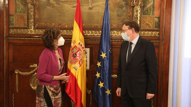 María Jesús Montero, ministra de Hacienda y Función Pública, y Ximo Puig, presidente de Comunidad Valenciana.