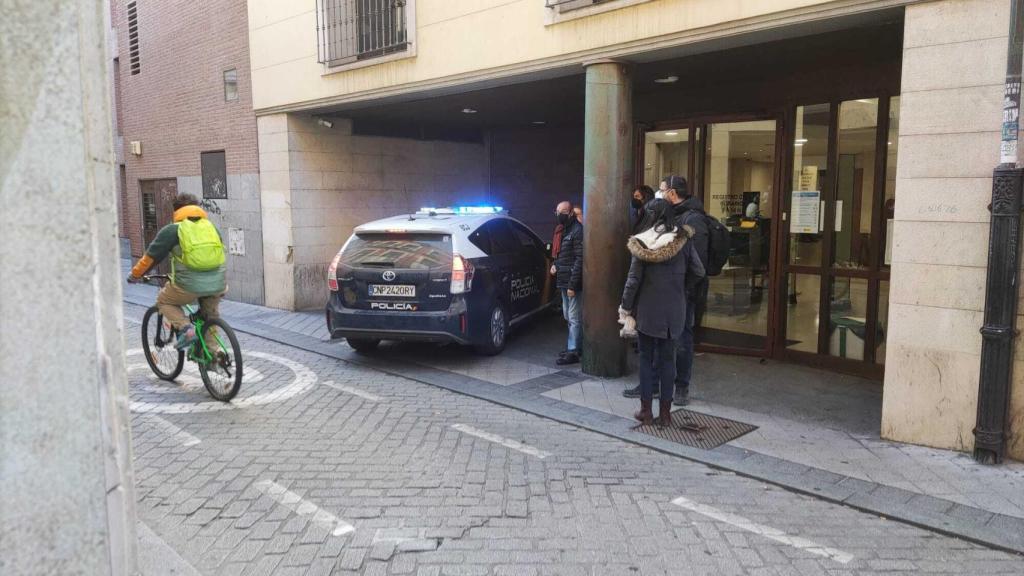 Llegada de Ramón el Manitas a los Juzgados de Valladolid