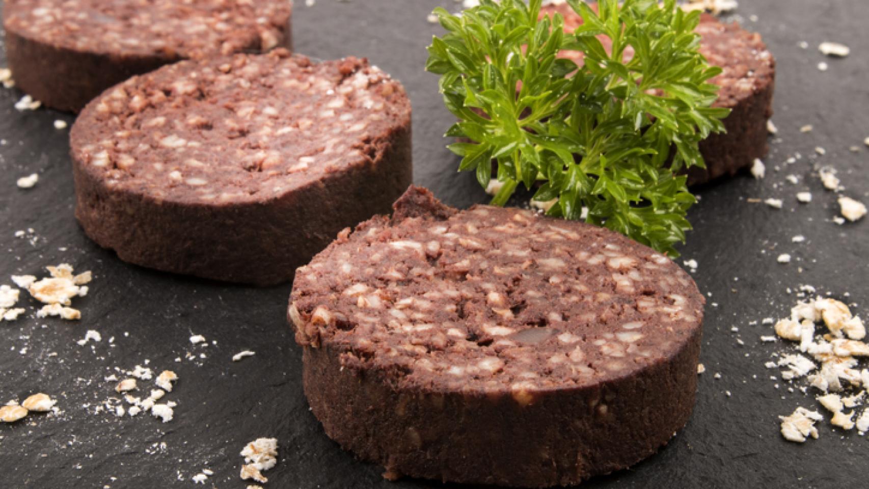 Truco para freír la morcilla sin miedo a que se rompa.