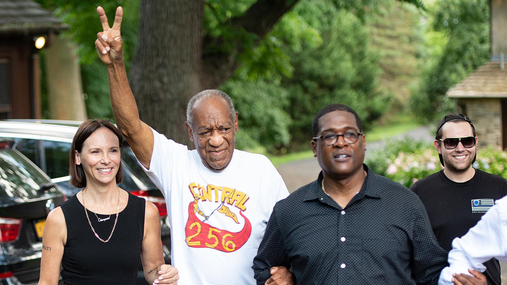 Bill Cosby, tras su liberación por un tecnicismo en junio de 2021, vuelve a estar en el ojo del huracán.