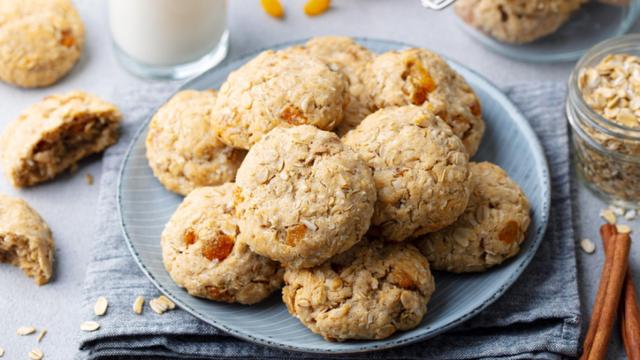 Receta de galletas de avena y miel fáciles y rápidas.