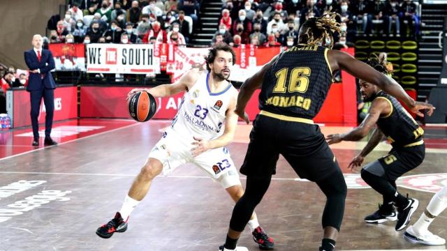 Sergio Llull durante el AS Monaco - Real Madrid
