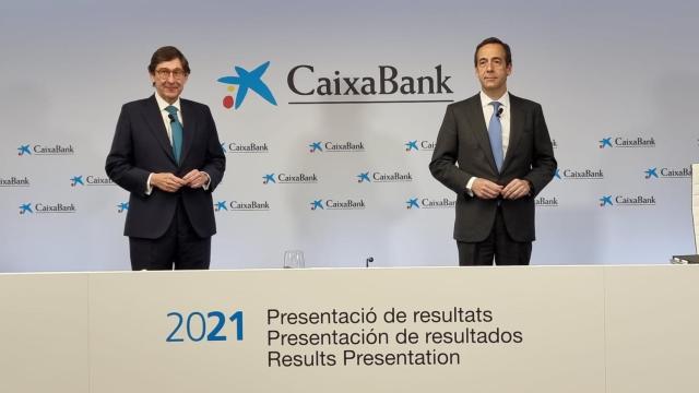 CaixaBank obtiene un beneficio de 2.359 millones en 2021 y afianza su liderazgo comercial