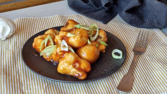 Coliflor con salsa agridulce, una forma divertida de comer coliflor