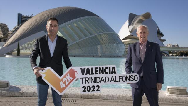Javier Meléndez, CEO de Patatas Meléndez, en la presentación de su patrocinio a estas maratones