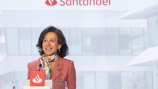 La presidenta de Santander, Ana Botín, durante la junta general de accionistas de 2021.