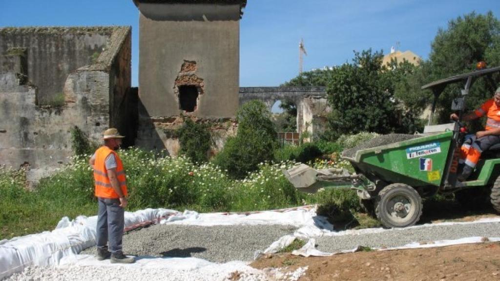 Trabajos arqueológicos realizados en la parcela.
