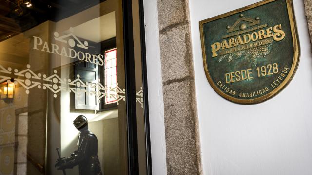 La empresa Paradores cuenta con algunos de los edificios más emblemáticos.