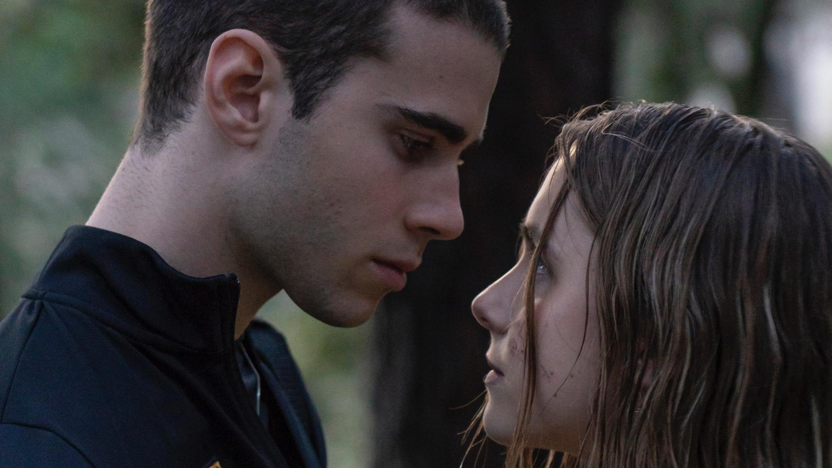 'A través de mi ventana', el 'Cincuenta sombras de Grey' adolescente de Netflix, según sus protagonistas.