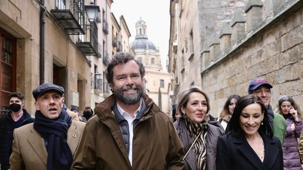 Espinosa de los Monteros pasea por Salamanca./ Arranz ICAL