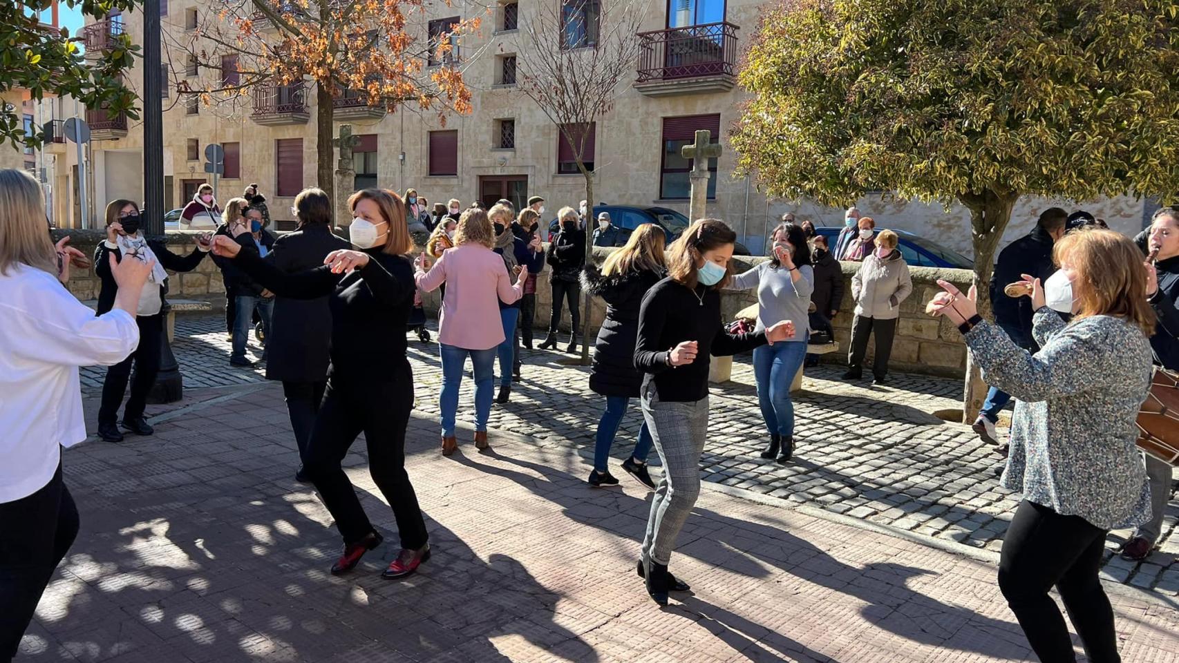 Imágenes de Las Candelas en Villamayor
