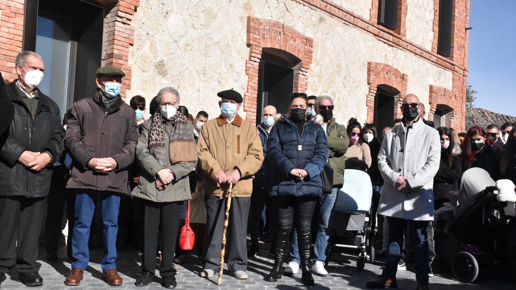 GALERÍA DE FOTOS | 5 minutos de silencio en recuerdo de Esther en Traspinedo
