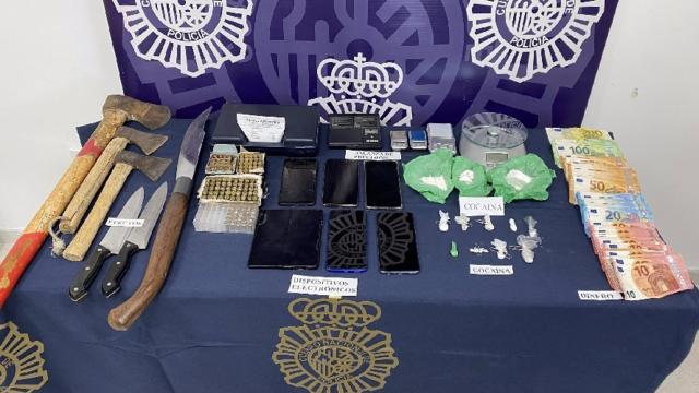 Material incautado en una operación policial.