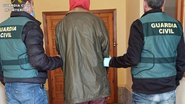 Detenido en Alicante tras sustraer más de un centenar de botellas de butano valoradas en 6.000 euros