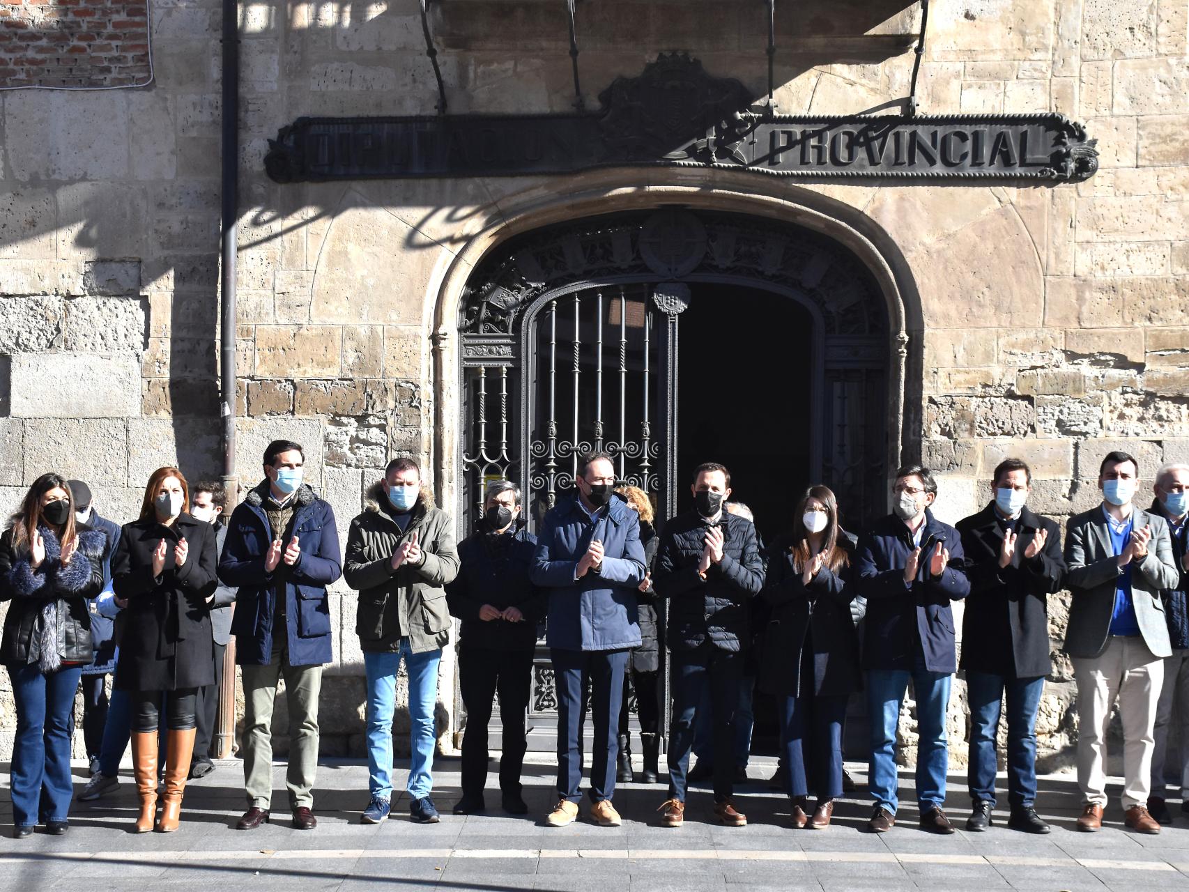 Minuto de silencio en la Diputación de Valladolid por Esther