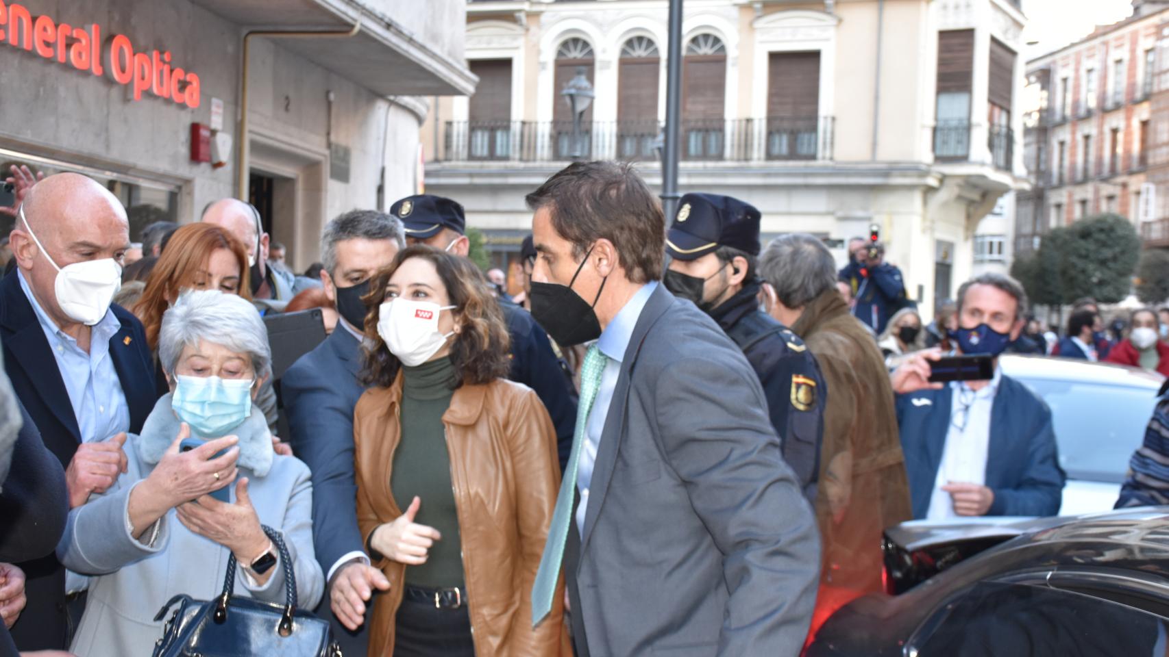 Díaz Ayuso en una visita a Valladolid