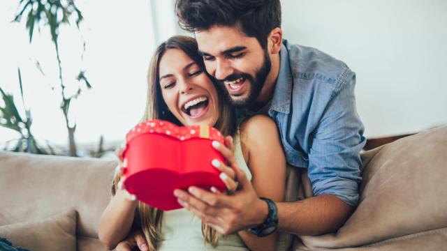 Qué regalar por San Valentín a una mujer: ideas originales
