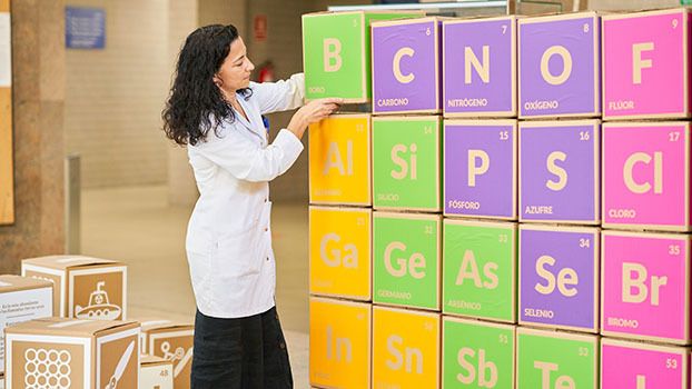 Una docente en la Facultad de Ciencias