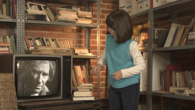 Helena de Llanos resucita a su abuelo Fernando Fernán Gómez en ‘Viaje a alguna parte’.