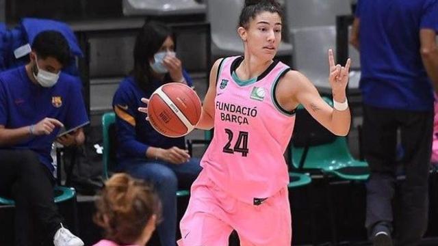 Ainhoa López, en un partido del FC Barcelona Femenino de Baloncesto