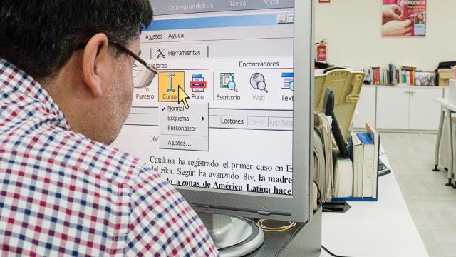 Foto Empleado con Discapacidad