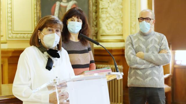 Las concejalas Ana Redondo y Viky Soto durante la presentación de las actividades de Carnaval