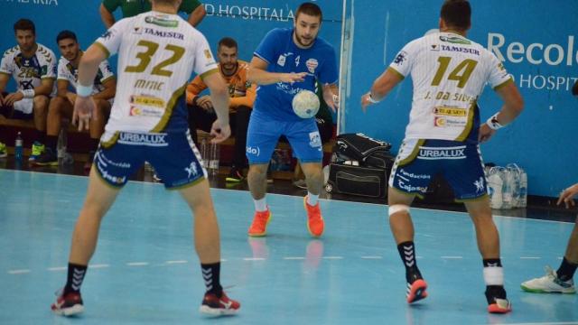 El Atlético Valladolid se juega casi una final ante el Puente Genil