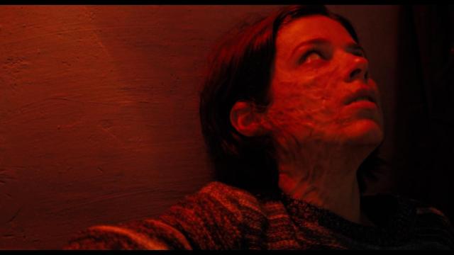 Iria del Río es la protagonista de esta película de ciencia ficción y terror rodada en Puçol.