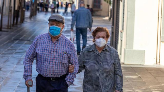 Pensionistas de Alicante piden igualar las pensiones al Salario Mínimo: No llegamos a fin de mes