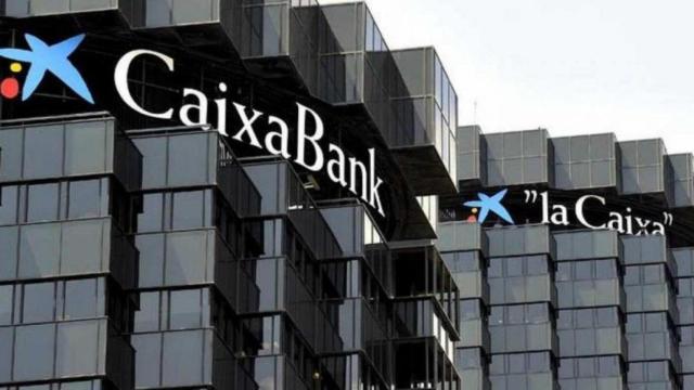 Oficinas de CaixaBank en la Avenida Diagonal, de Barcelona./