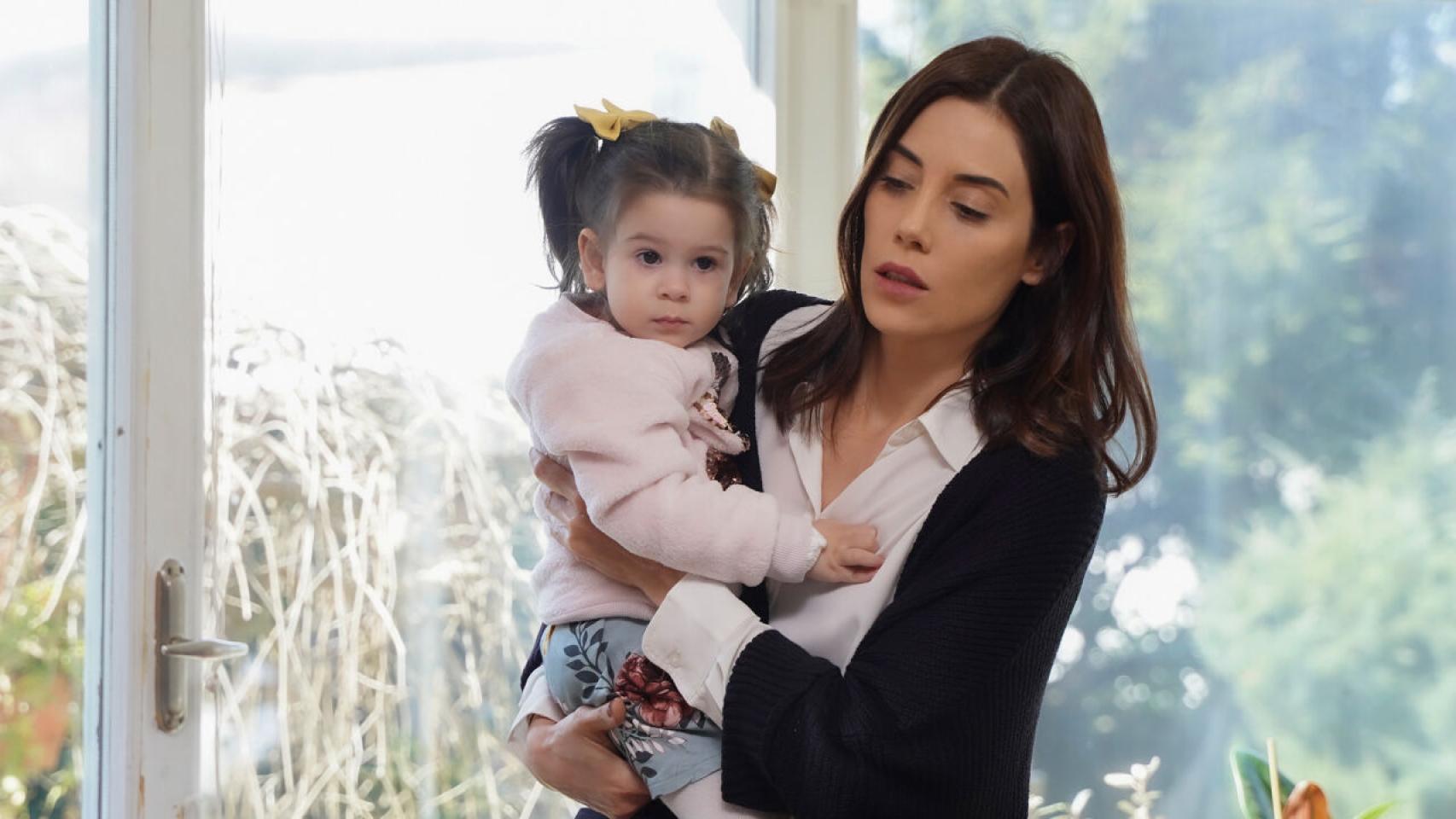 ‘Infiel’ lidera la noche y laSexta gana a La 1 en la noche electoral de Castilla y León