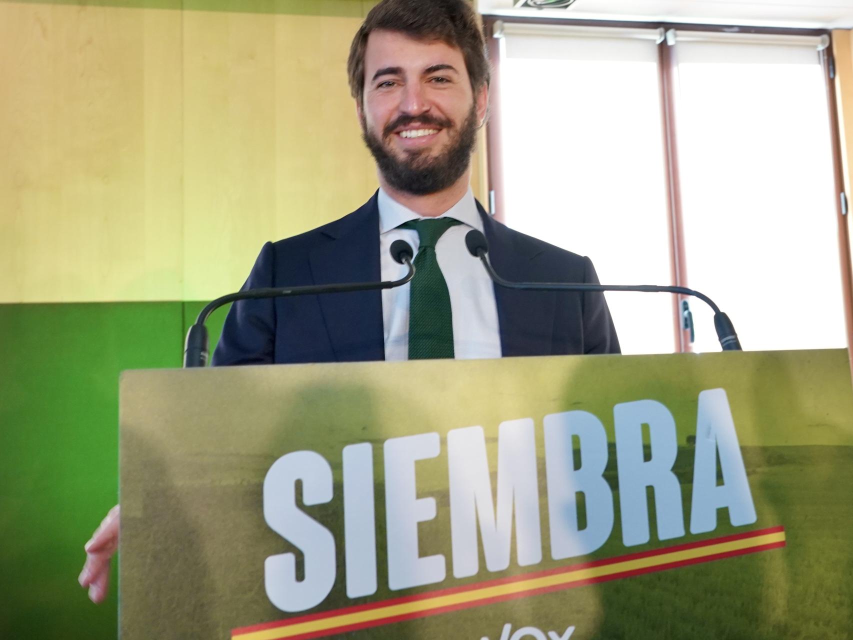 Juan García-Gallardo (Vox) en su comparecencia de esta mañana tras el resultado electoral en Castilla y León.