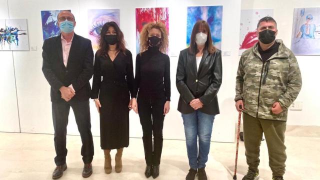 Inauguración de la exposición sobre Cáncer Infantil
